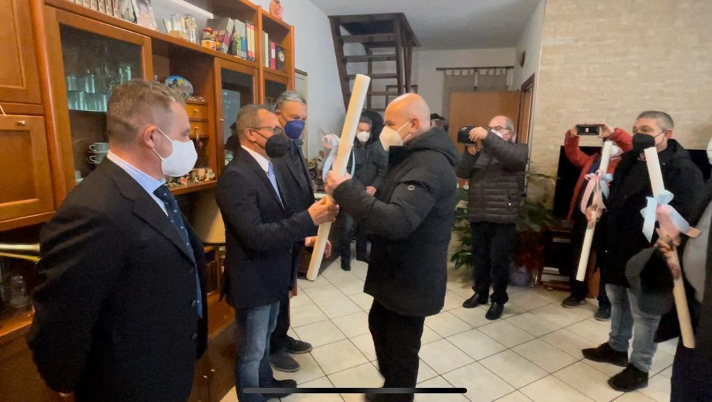Candelora a Oristano: consegnati i ceri ai componidoris, la Sartiglia può cominciare