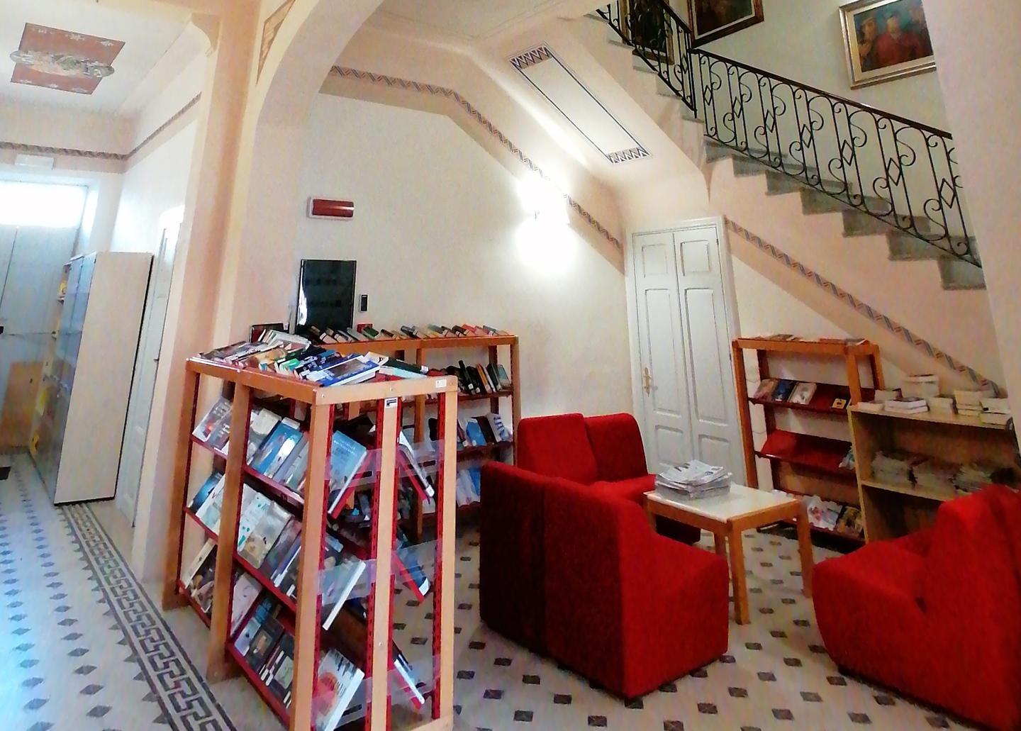La biblioteca allarga gli orizzonti 