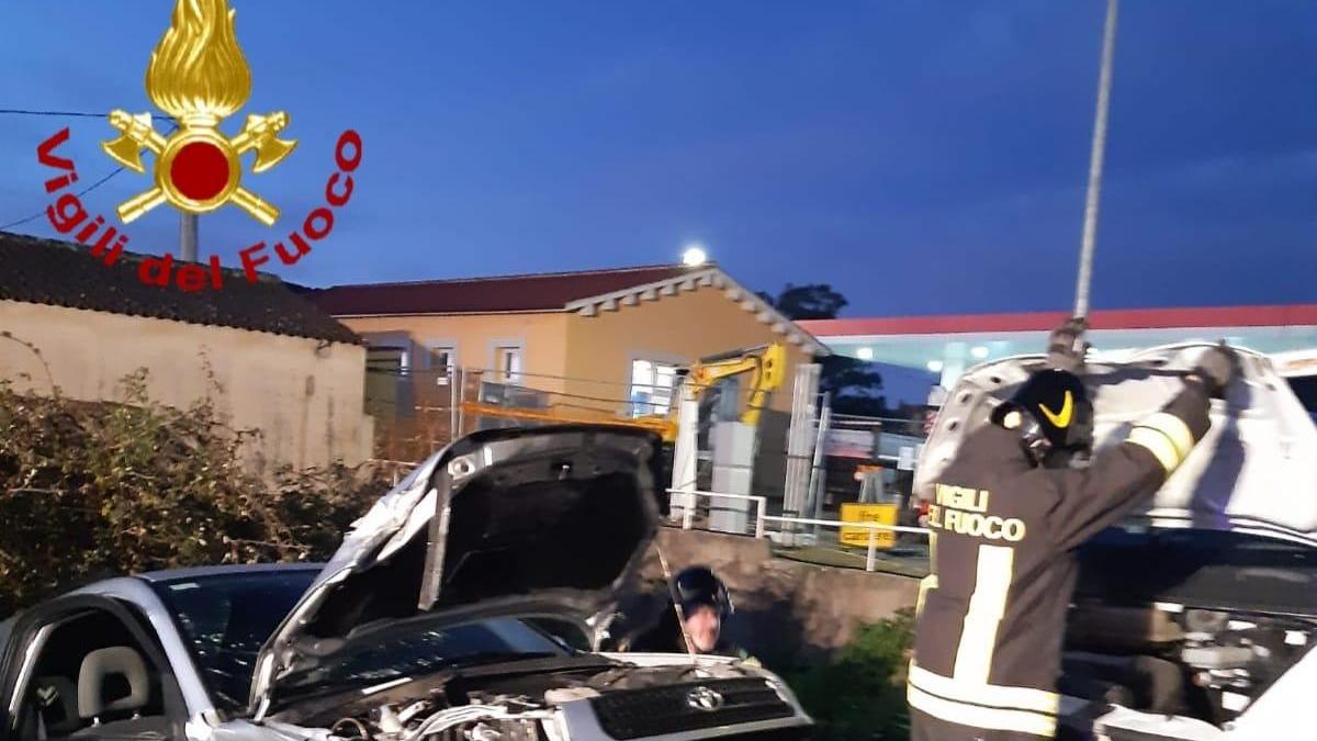 Scontro auto-furgone al bivio per Baia Sardinia: ferito uno dei conducenti