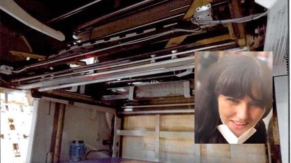 Bastiglia, la morte di Laila. La Procura: "Il macchinario non aveva i dispositivi di sicurezza" Due indagati con l'accusa di omicidio colposo