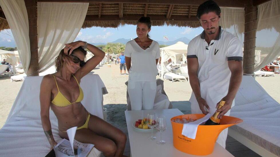 Il gazebo "Presidential" all’interno del Twiga di Marina di Pietrasanta