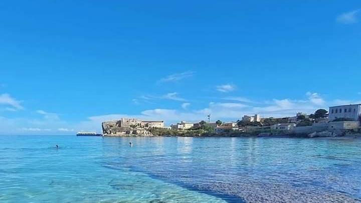 Il mare “caraibico” dell’isola di Pianosa