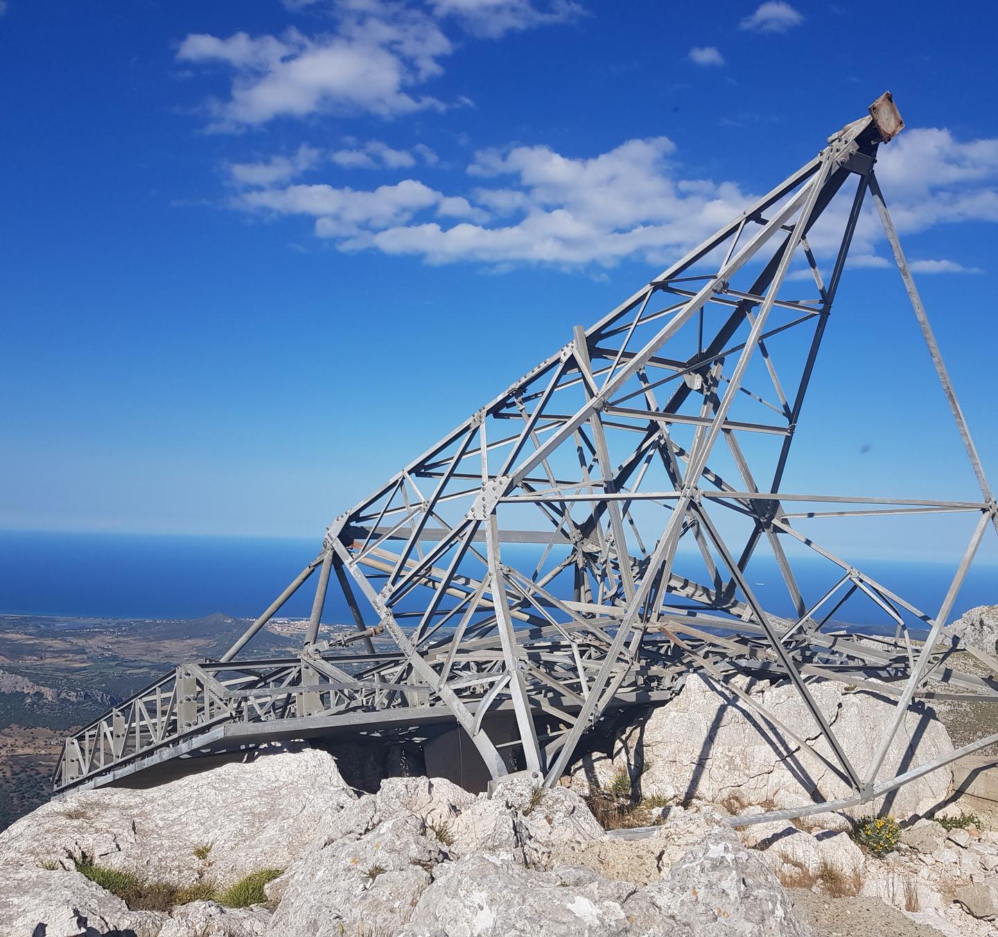 Quell’obbrobrio sul Montalbo di Siniscola