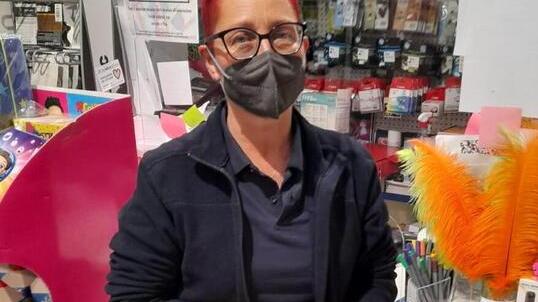 Ylenia Faucci, titolare della cartoleria Grafikart