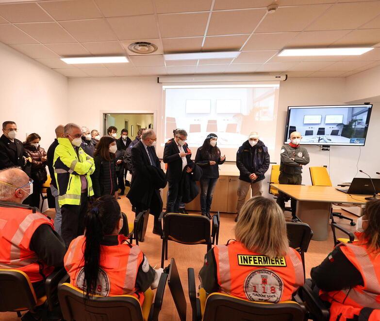 Un momento della riunione in cui sono stati presentati i dati dell’attività portata avanti dalla Cross (Fotoservizio Nucci)