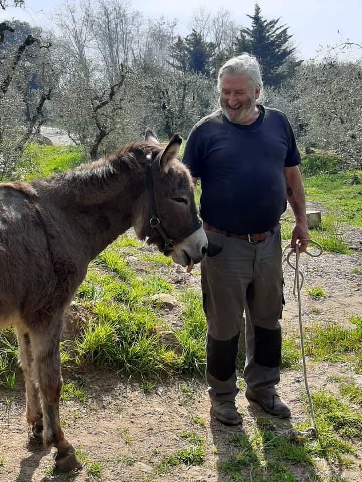 Assuero Salani con il suo asinello
