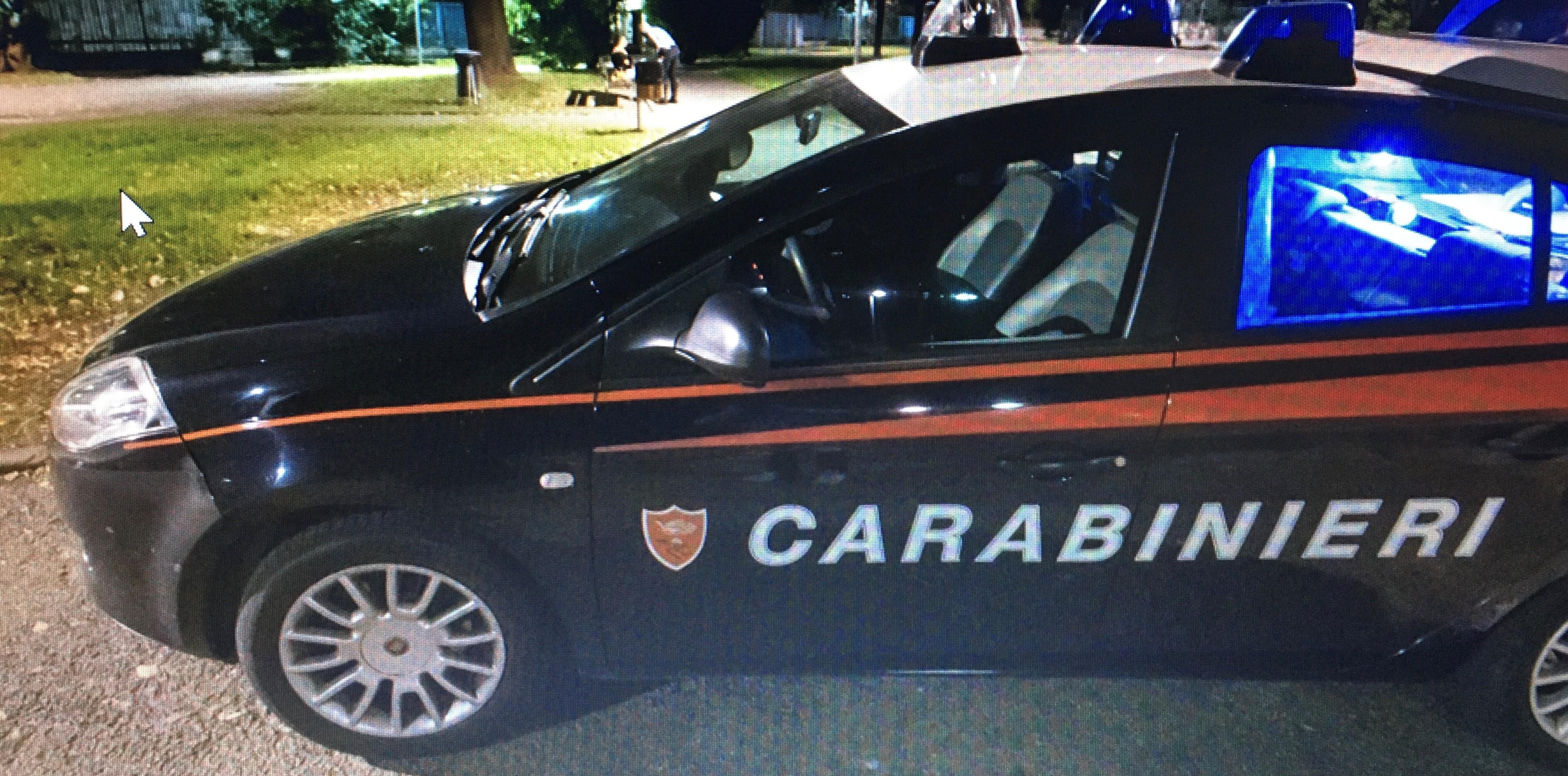 Una pattuglia dei carabinieri