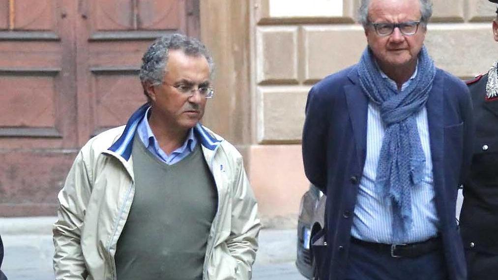 Il pm Sisto Restuccia con il procuratore capo Alessandro Crini