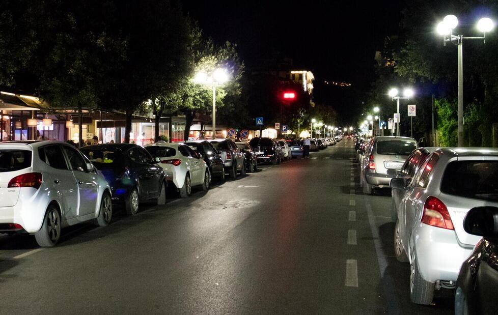 Il viale IV Novembre, una delle zone della movida montecatinese (Foto d'archivio/Nucci)