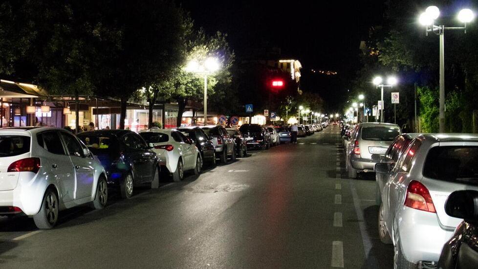Il viale IV Novembre, una delle zone della movida montecatinese (Foto d'archivio/Nucci)