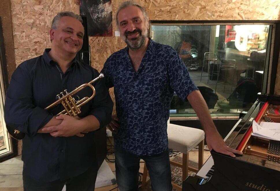 Carnevale di Viareggio, la spalla di Joe Cocker e Tom Jones è il presidente del Festival Burlamacco