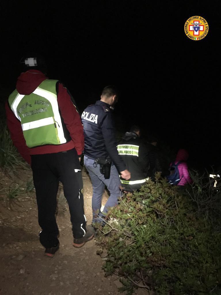 Iglesias, soccorso alpino, polizia e vigili del fuoco mobilitati per 2 escursionisti in difficoltà