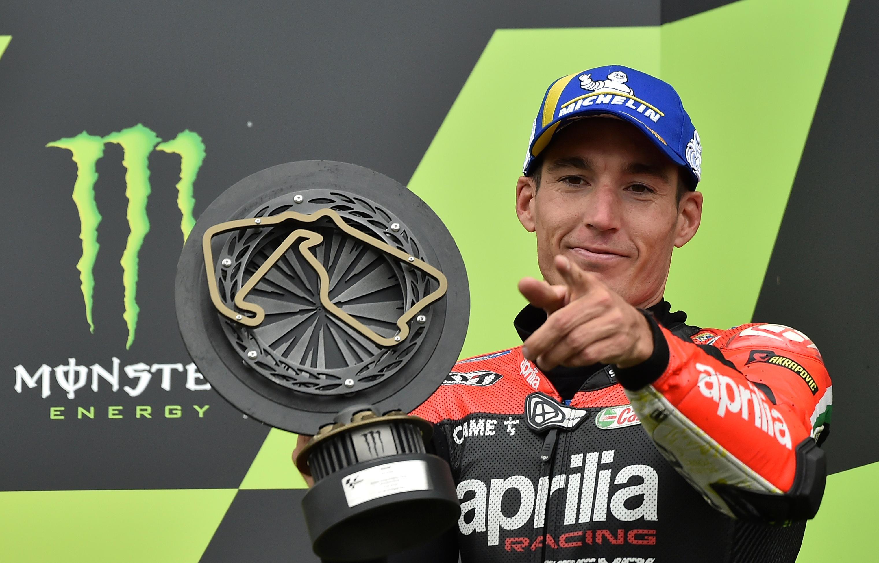Per Aleix Espargarò la nuova Aprilia è snella e compatta