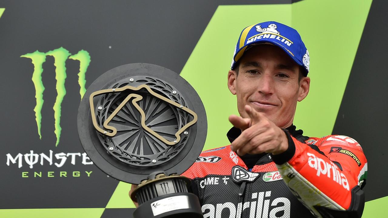 Per Aleix Espargarò la nuova Aprilia è snella e compatta