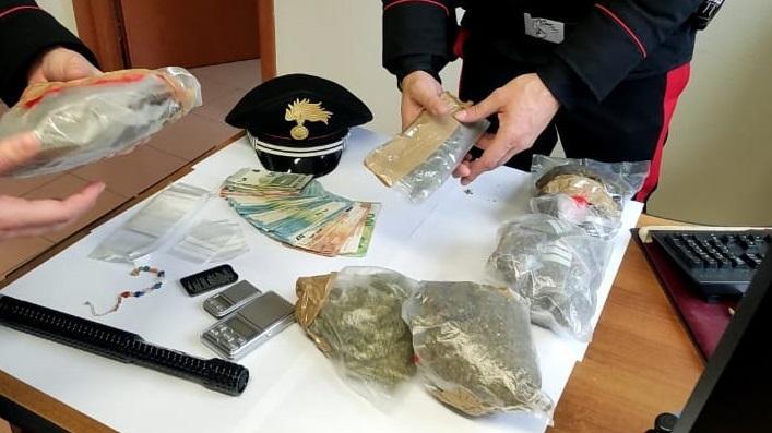 Cagliari, droga e refurtiva in casa: arrestata una 37enne pregiudicata 
