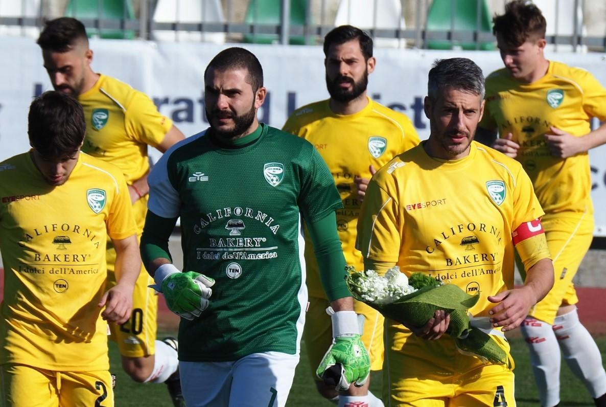 Un rigore di Pinna basta all’Arzachena per battere il Formia 