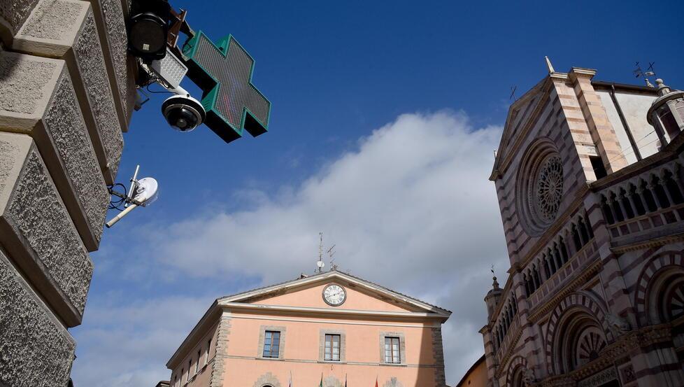 Notte violenta a Grosseto, al vaglio le telecamere: si cercano anche le “bulle” del branco 