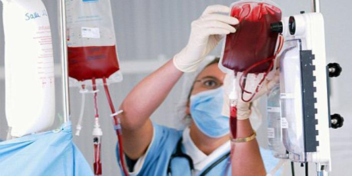 Sangue no vax per l'operazione. Il giudice ai genitori: "Quel bambino va operato,  anche con trasfusione di sangue da vaccinati" 