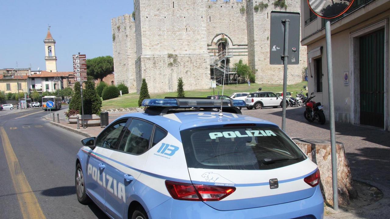 Prato, cittadino detective fa arrestare il ladro grazie a un sms