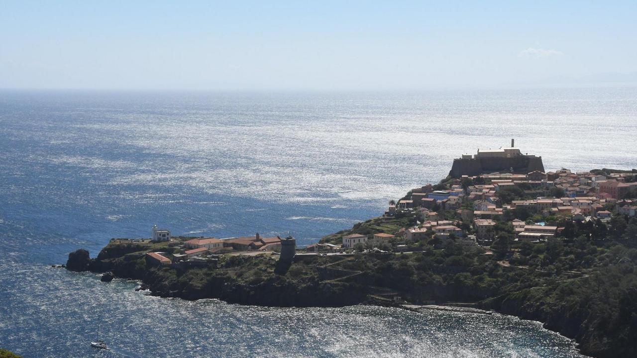 Una veduta di Capraia