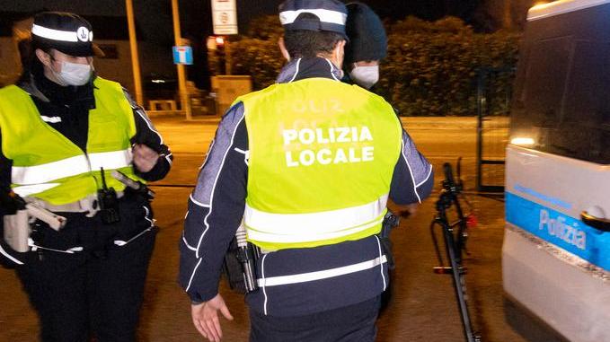 Modena, 17enne investito in monopattino alla Bruciata