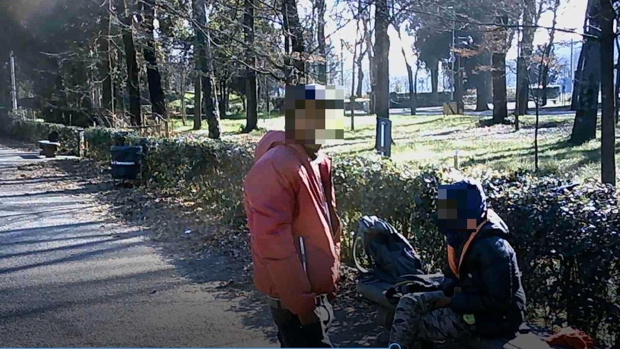Riti juju, droga e schiave: così opera in Toscana la mafia nigeriana - Video