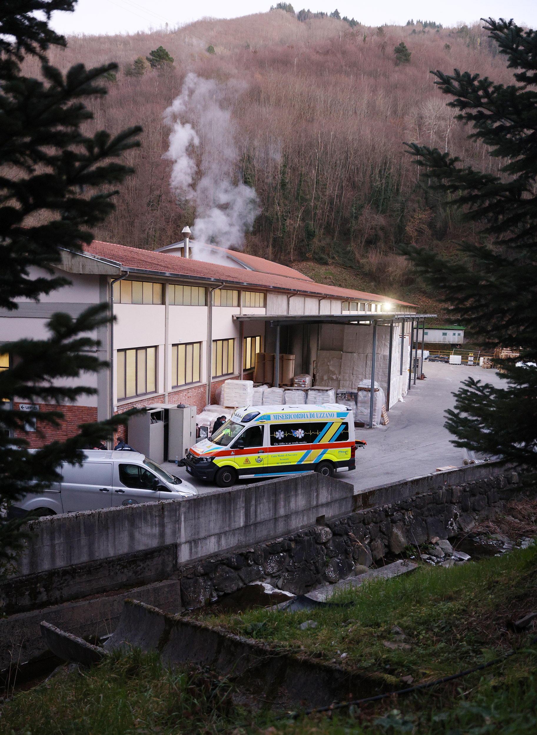 la cartiera Panigada sulla Provinciale della Valdiforfora