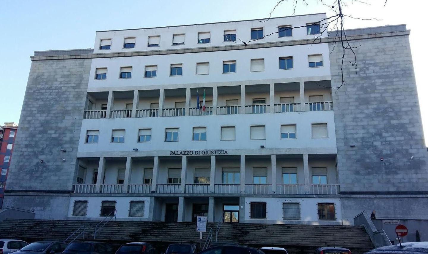 A processo per bancarotta il pm chiede due condanne 