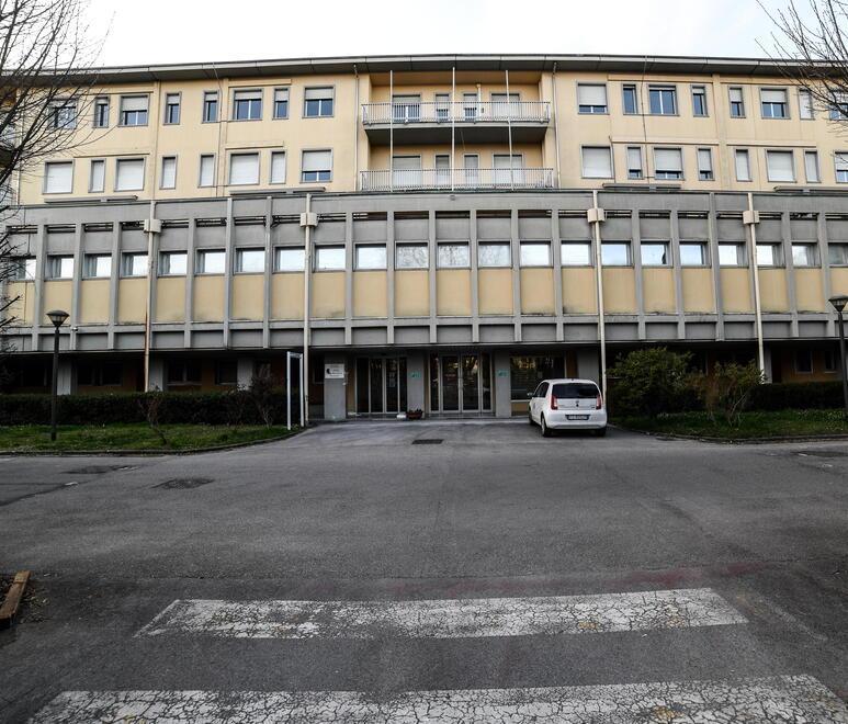 Un edificio dell’ex ospedale Campo di Marte