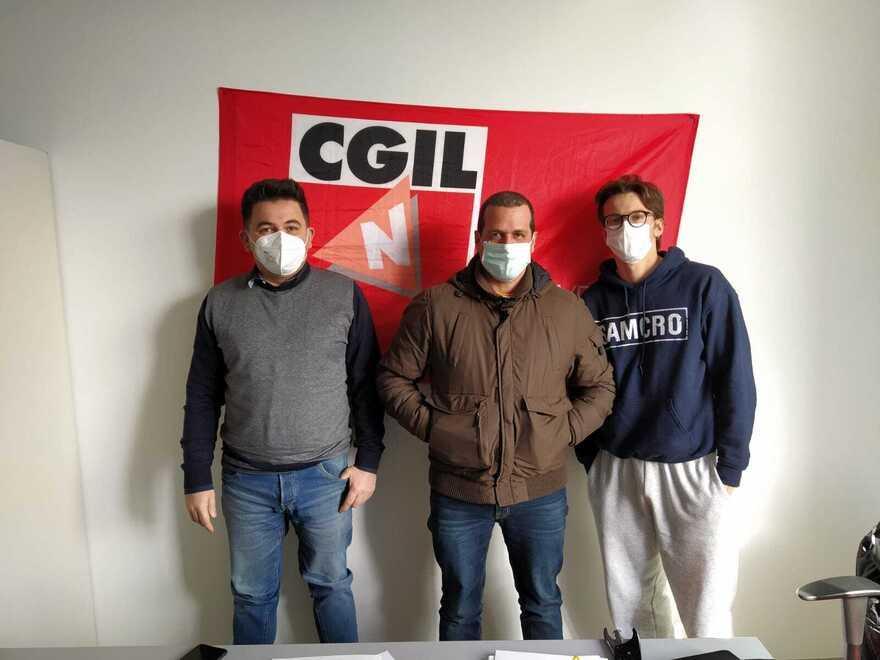 Filippo Bellandi con Valerio Cristiano e Riccardo Mellini, due precari Intempo