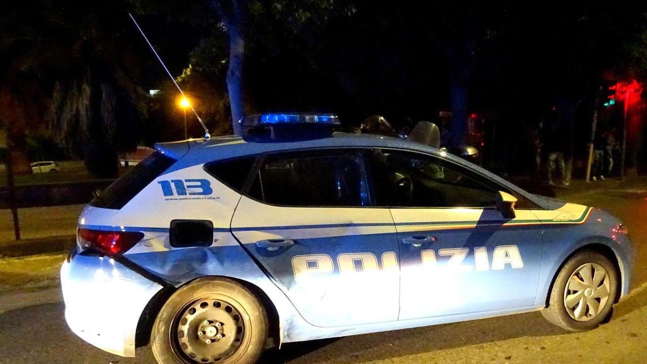 Accoltella la sorella: arrestata dalla polizia per tentato omicidio