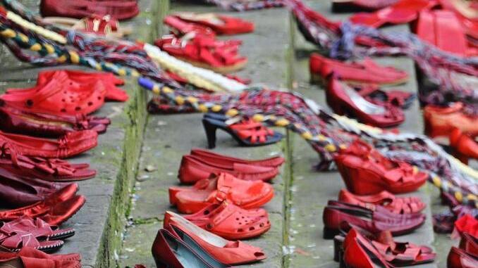 Pisa, massacra di botte una donna: arrestato