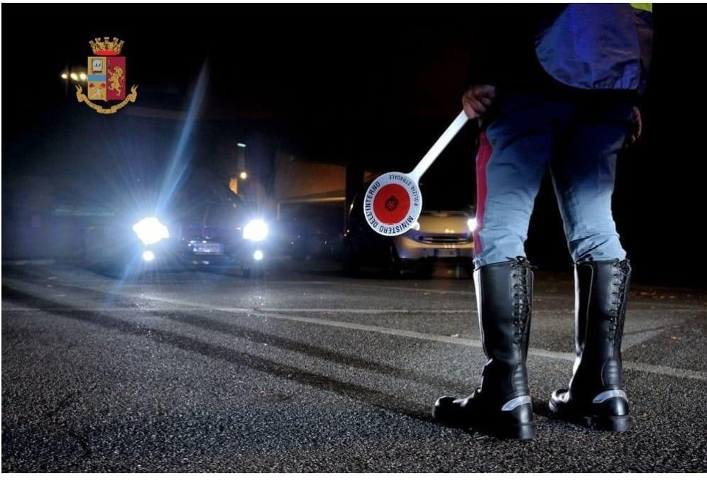 Pietrasanta, colpito con una testata per difendere un ragazzino: identificato l'aggressore
