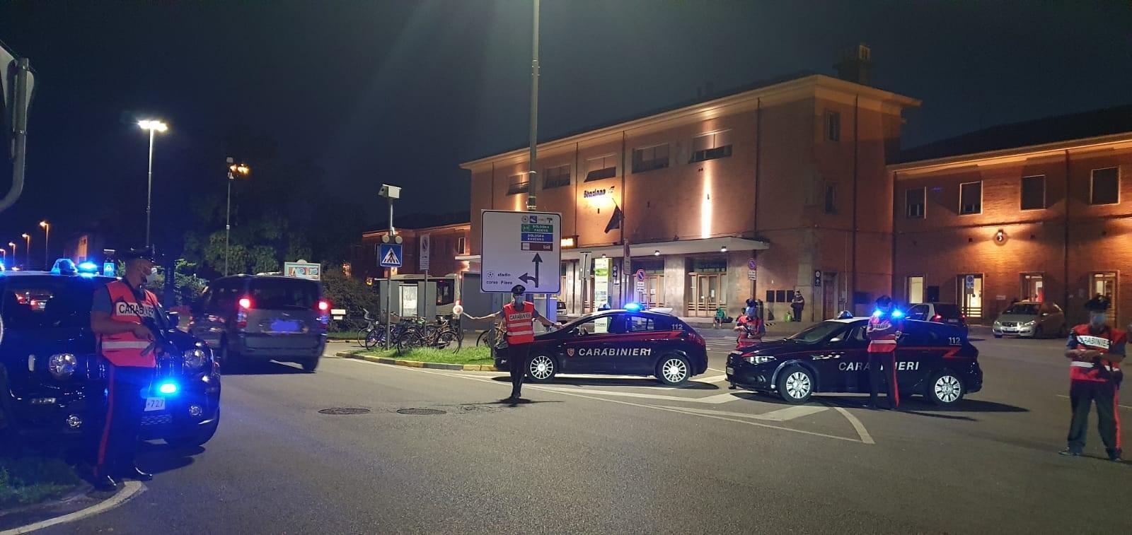Controlli notturni dei carabinieri in Gad