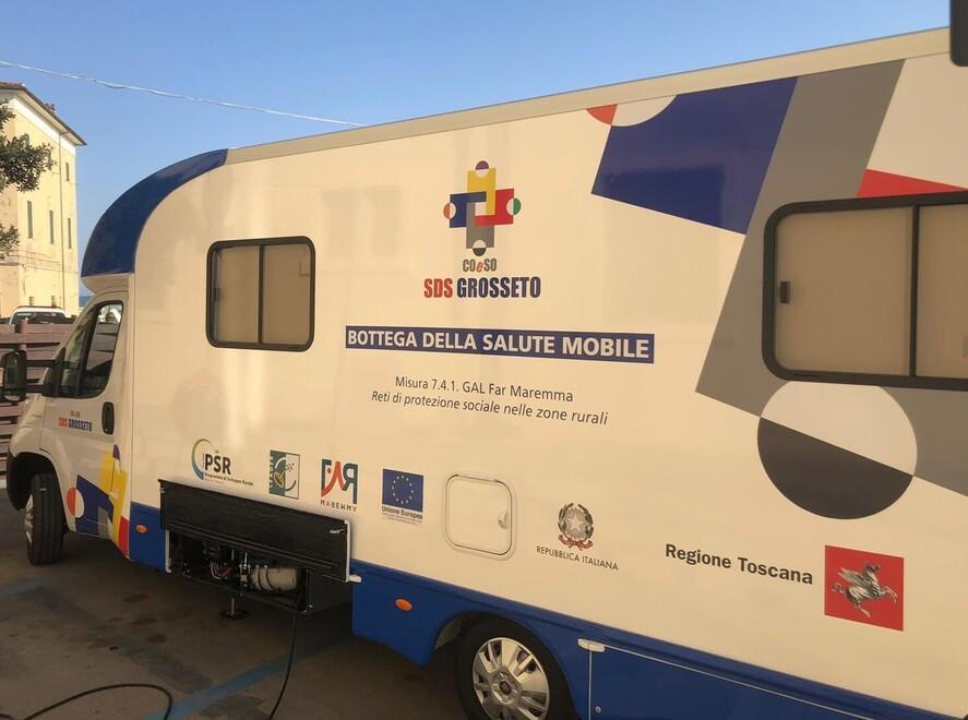 La Bottega della salute mobile, uno dei servizi offerto dal Coeso- Società della salute di Grosseto