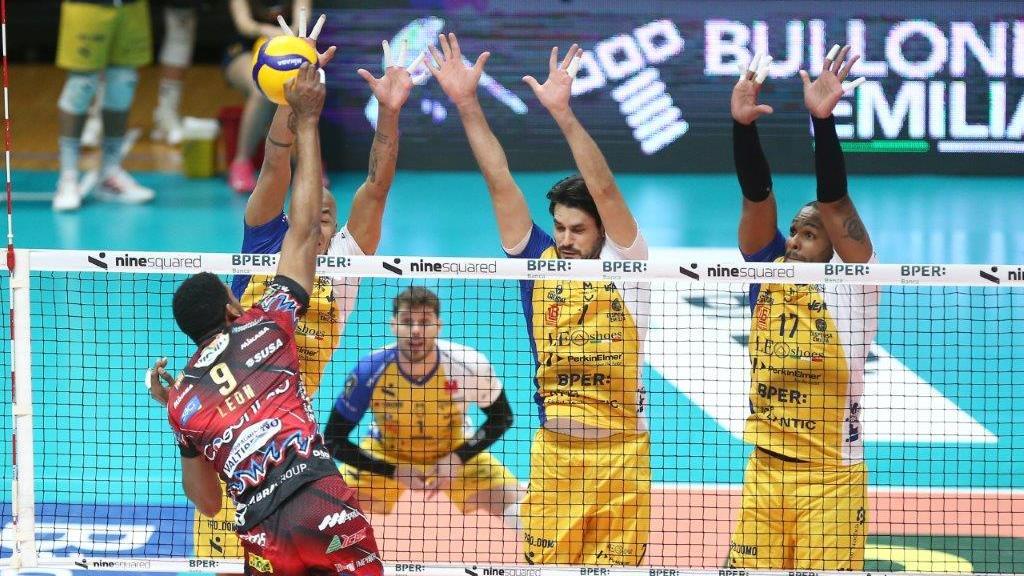 Volley, Modena perde 3-2 in casa con Perugia