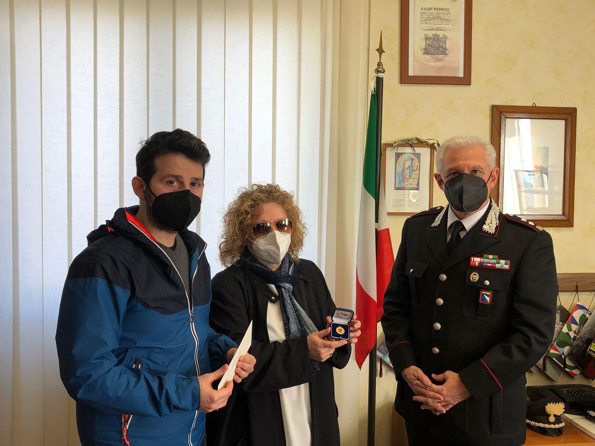 Guastalla, una medaglia in ricordo del brigadiere capo Masia