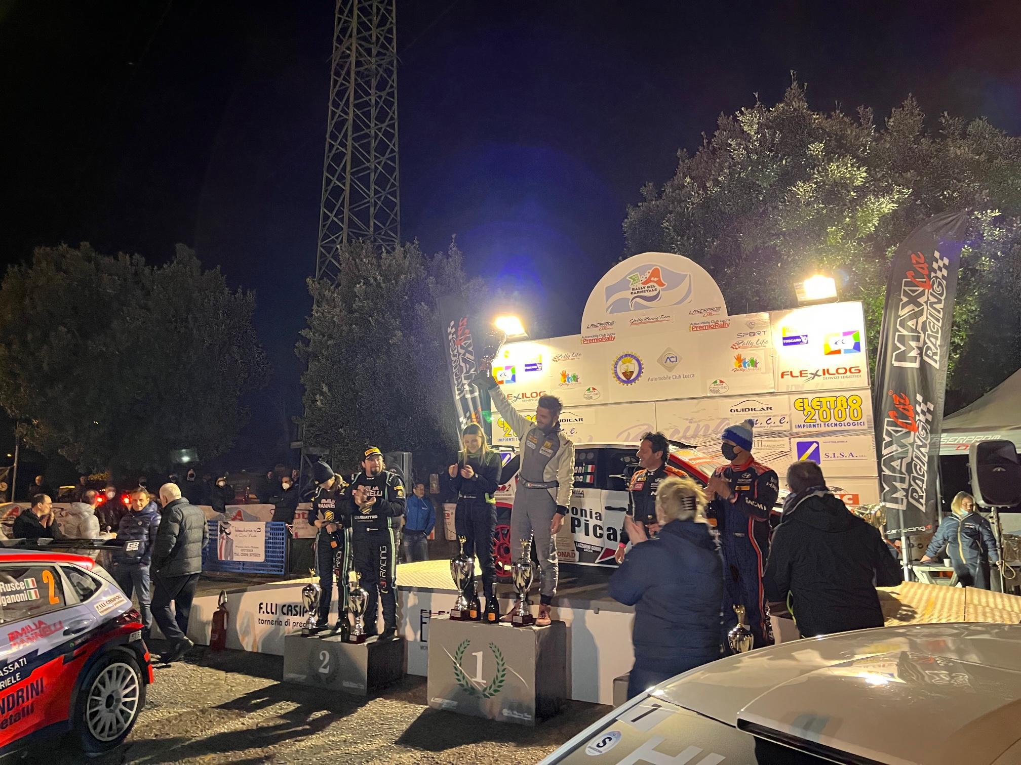 Il podio del 38° Rally del Carnevale a Massarosa
