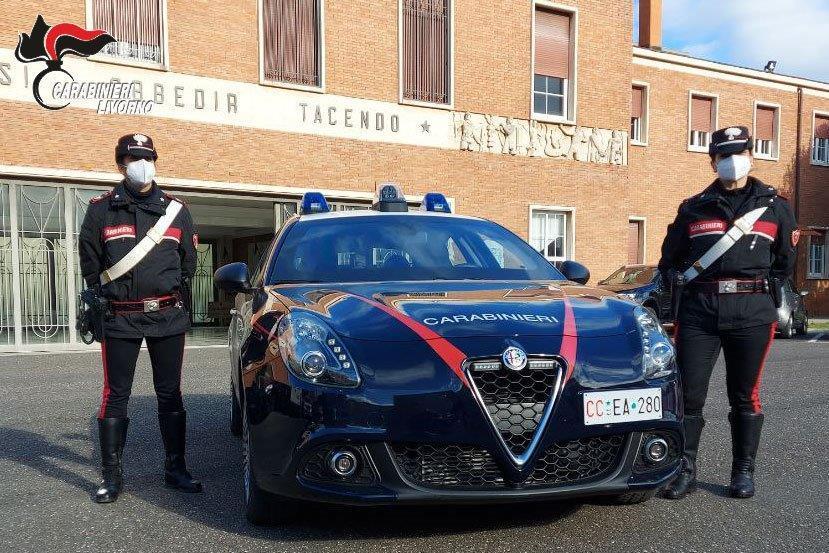 Maltrattava la moglie davanti alla figlia: 33enne arrestato dai carabinieri 