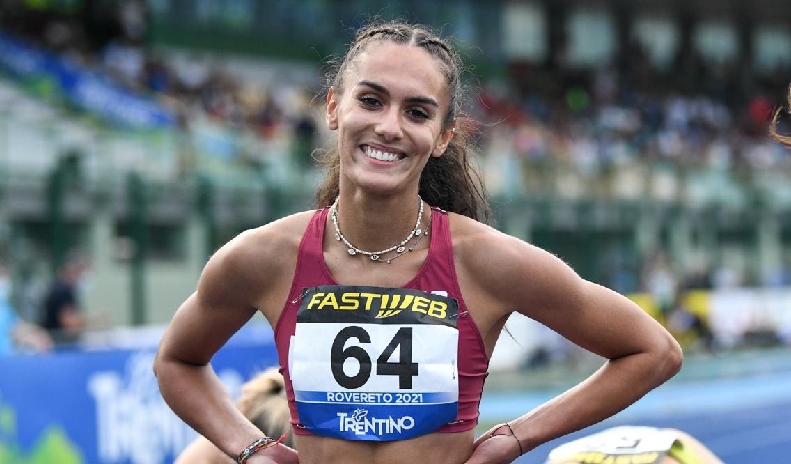 Dalia Kaddari si presenta col nuovo personale: 7”38 