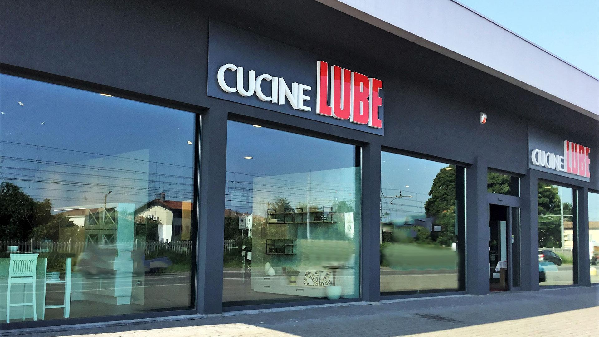 Cucine Lube si espande e assume in varie città