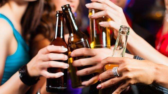 Un locale della città ha irmediato due maxi multe nel giro di un paio d'ore per vendita a minori di alcolici