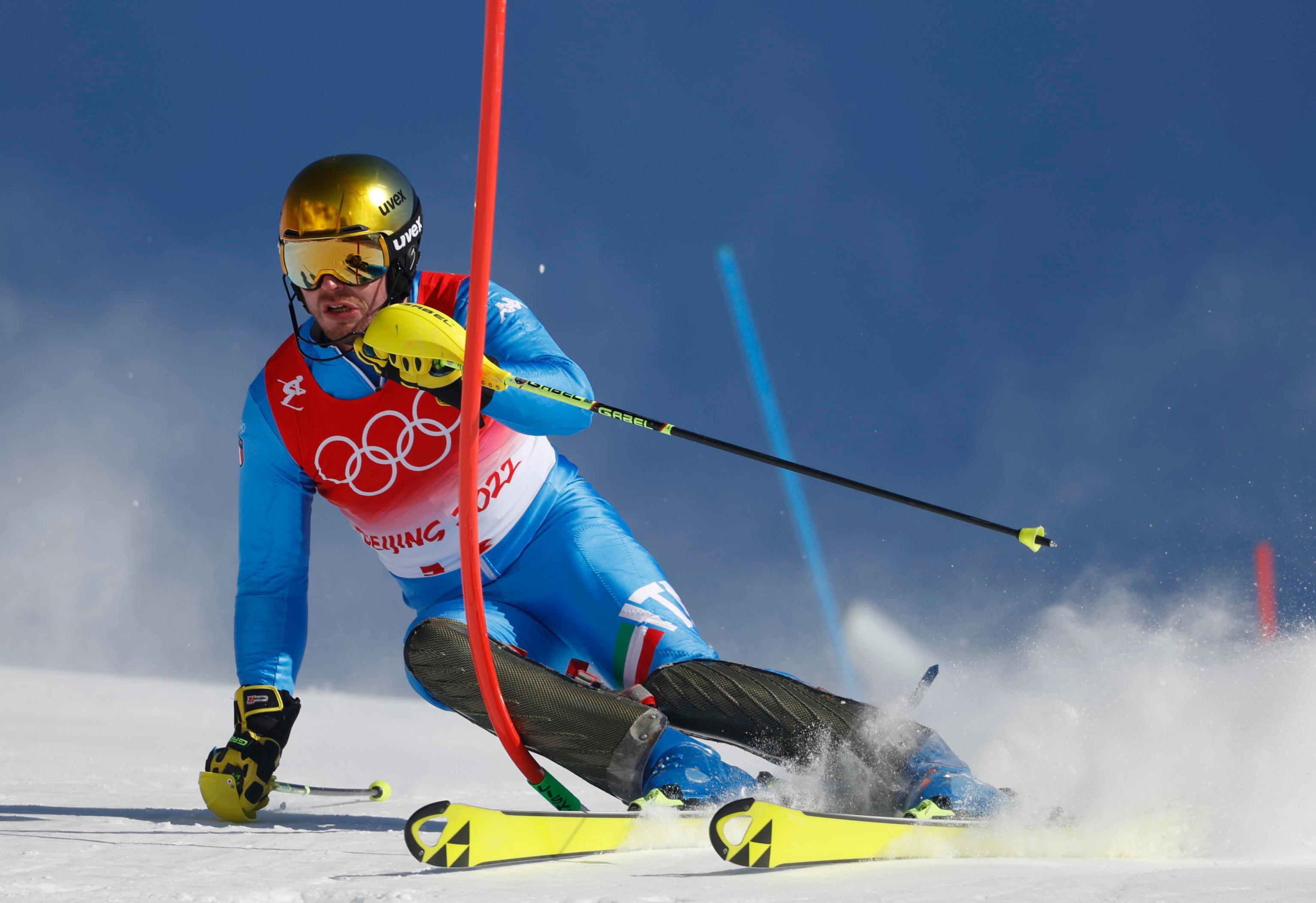 Giuliano Razzoli in azione nello slalom olimpico di Pechino 2022, chiuso all'ottavo posto