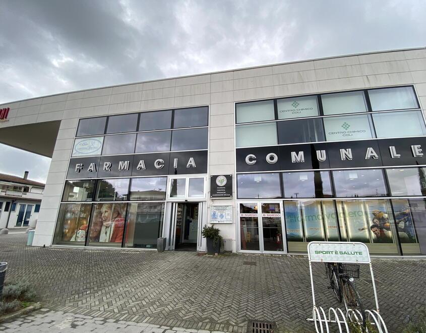 La sede della farmacia comunale a Le Melorie nel territorio di Ponsacco