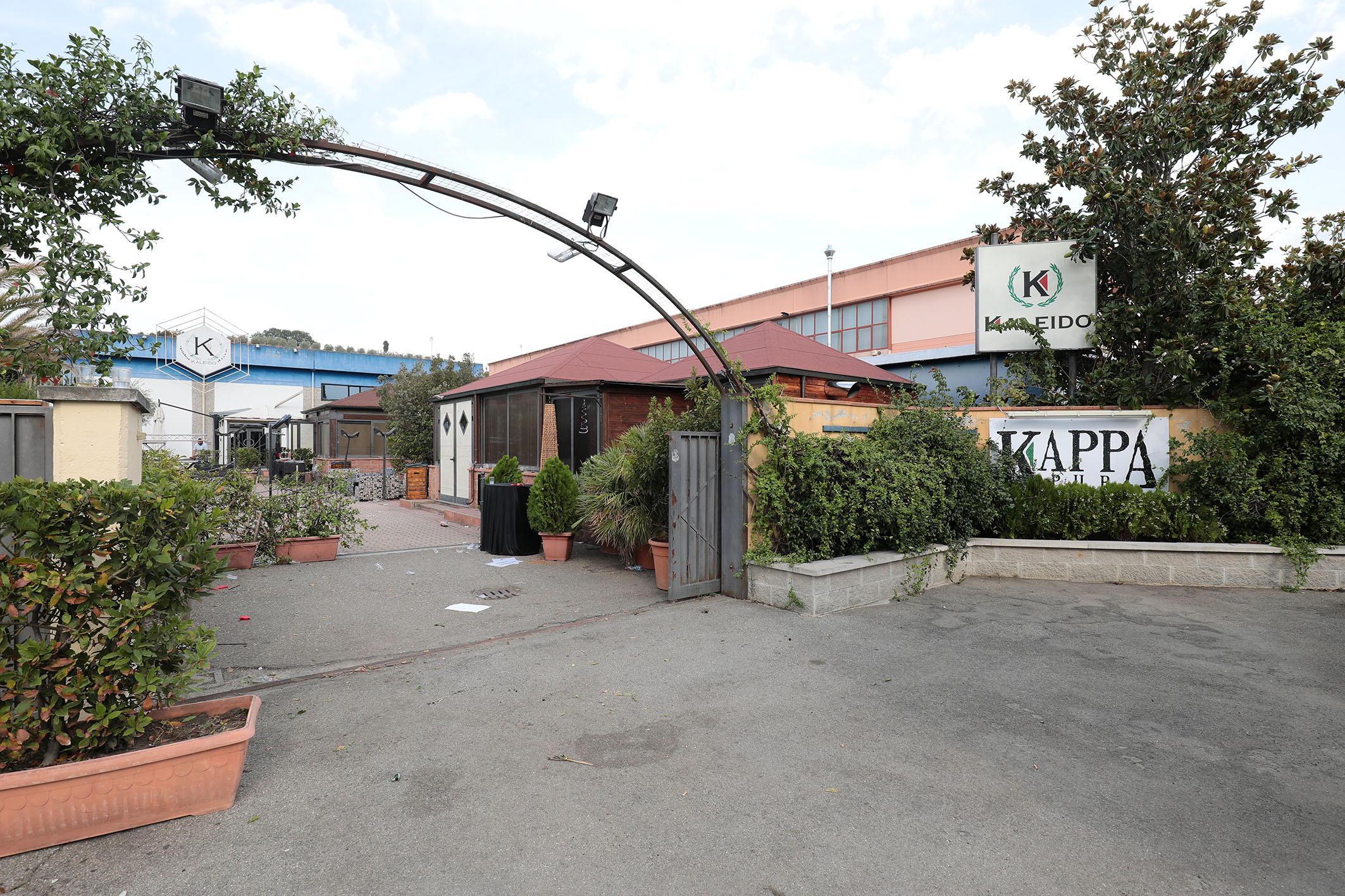 Il piazzale esterno del Kaleido di Castelfiorentino