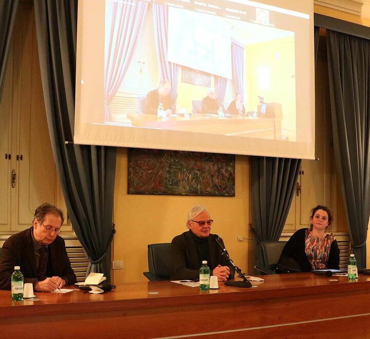 Maurizio Ferraris, Enrico Isoppi ed Emanuela Mazzi alla presentazione del festival