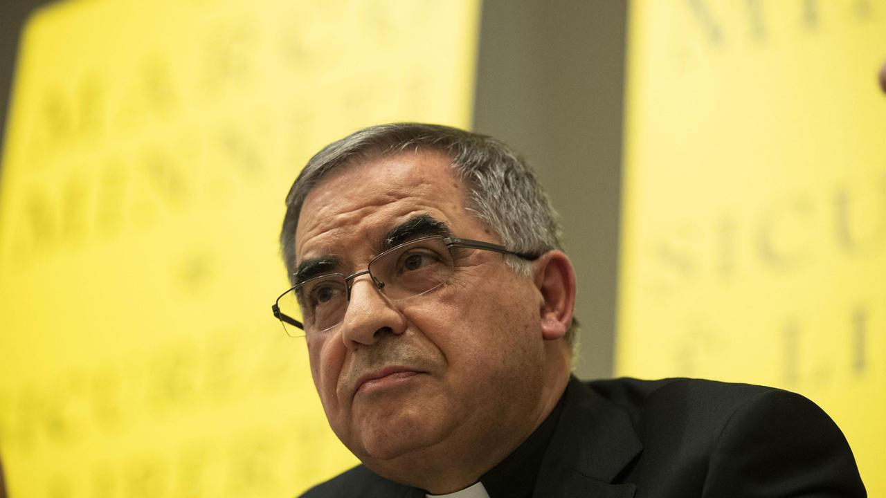 Becciu: «Non ho dato soldi a familiari ma a una coop sociale»