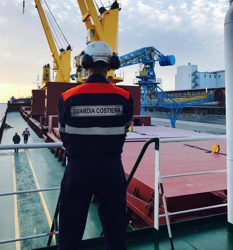 Gravi carenze su una nave interviene la Capitaneria 