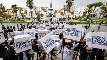 Ferrara, la testimonianza: «Malata di Sla, vuole il suicidio assistito»
