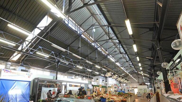 Lavori per valorizzare il mercato: dal 1924, luogo storico del commercio di Piombino